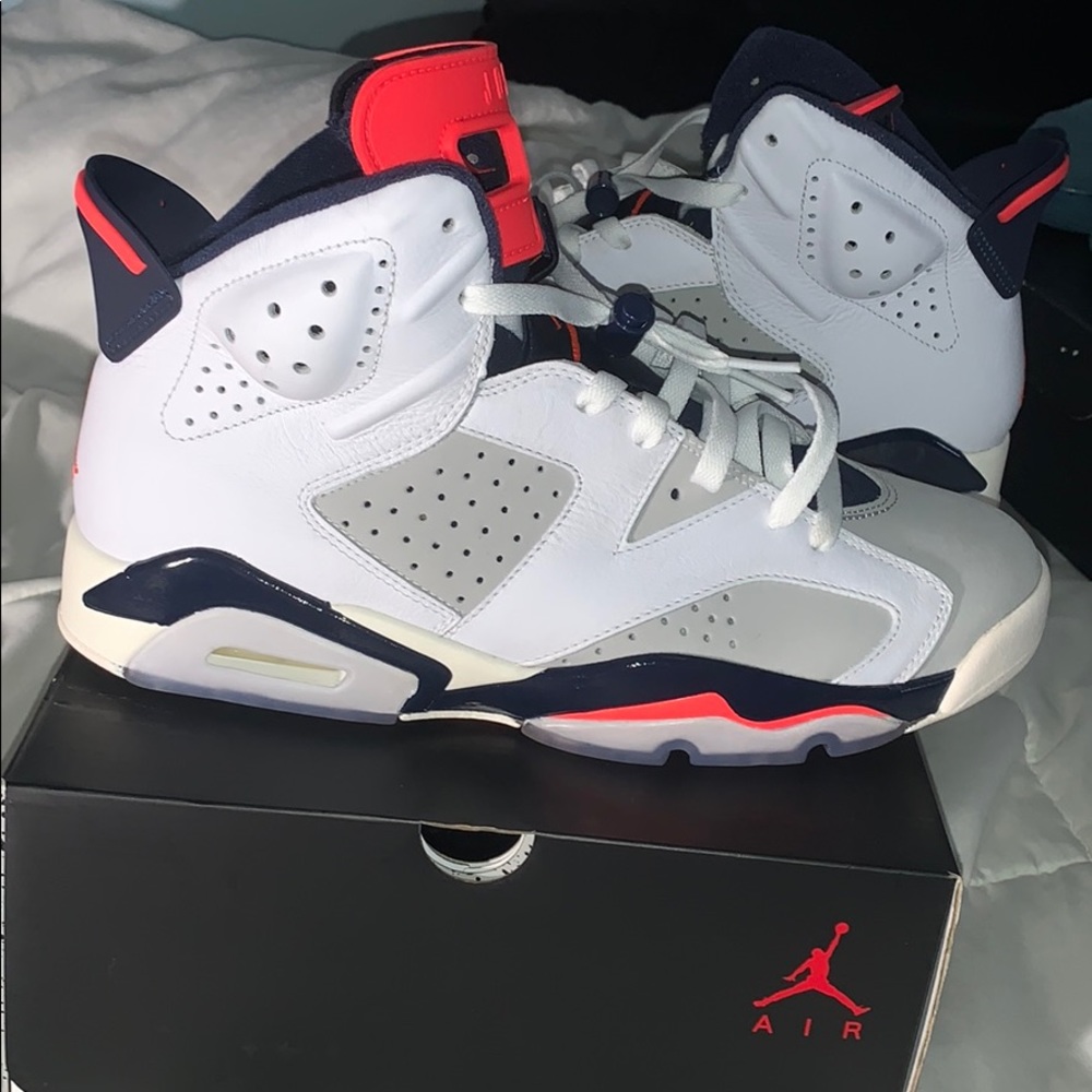 Air Jordan 6 Retro Tinker - Picture 2 of 8